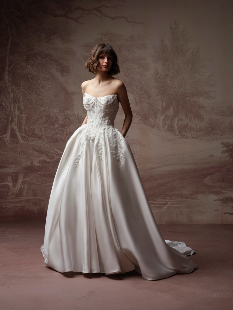 Sottero and Midgley Petra F6SS108A01 #1 frontface vertical picture