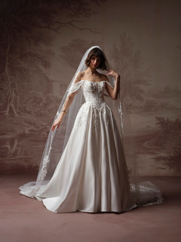 Sottero and Midgley Petra F6SS108A01