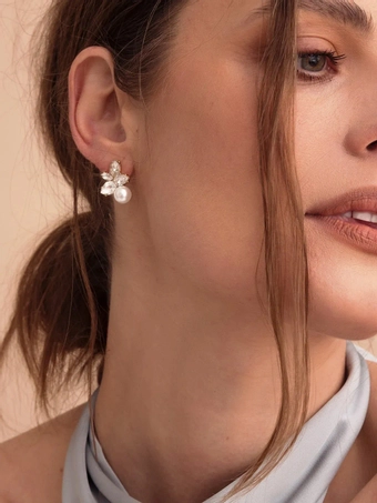 Olive & Piper Remi Studs #3 Gold vertical thumbnail