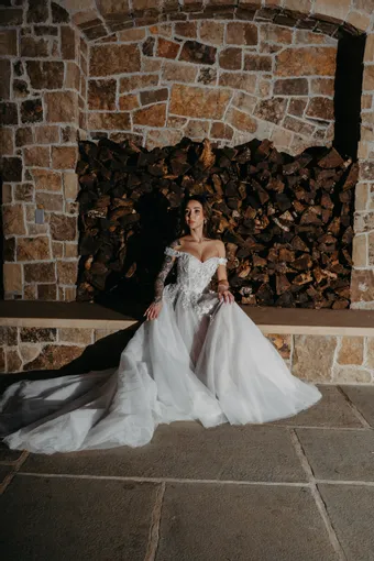 Iryna Shalom Amora #6 vertical thumbnail