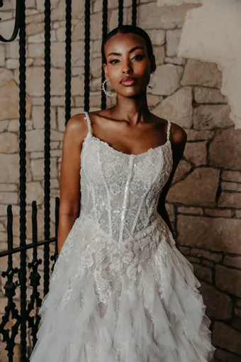Iryna Shalom IS 153 - Aurelia #11 frontface vertical cropped thumbnail