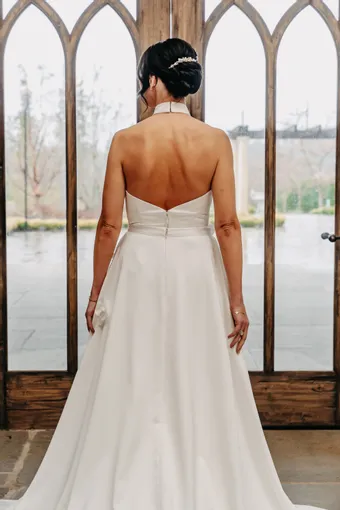 Iryna Shalom Elara #7 backface vertical thumbnail