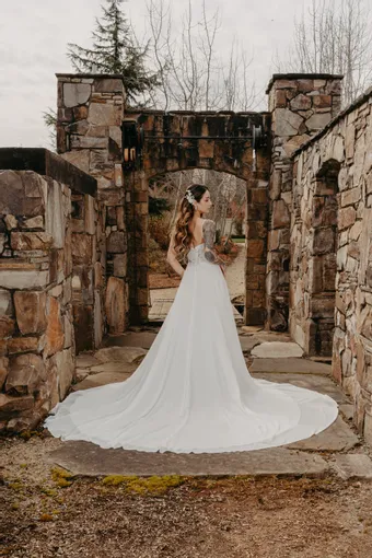 Iryna Shalom Soline #3 backface vertical thumbnail