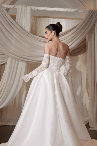 Zavana Couture #ZC23210 #5 backface vertical cropped thumbnail