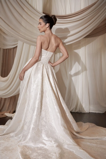Zavana Couture #ZC23230 #6 backface vertical cropped thumbnail