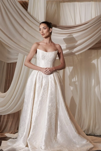 Zavana Couture #ZC23230 #1 frontface vertical thumbnail
