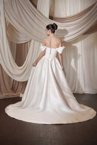 Zavana Couture #ZC23387 #4 backface vertical thumbnail