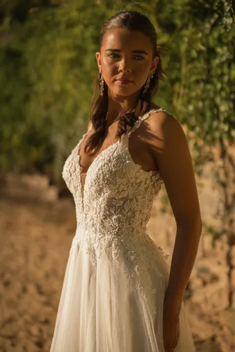 Sophia Thomas Style #B323 #3 frontface vertical cropped thumbnail