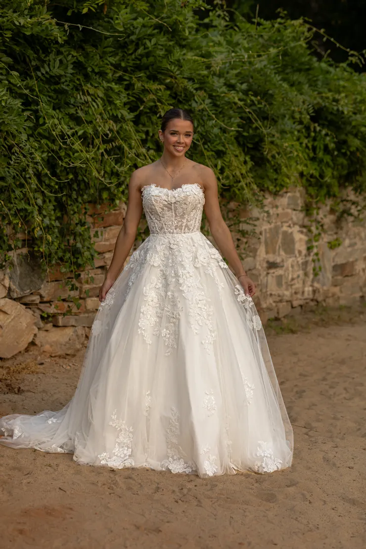 Sophia Thomas Style #B329 Default Thumbnail Image