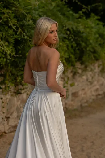 Sophia Thomas Style #B333 #4 backface vertical cropped thumbnail