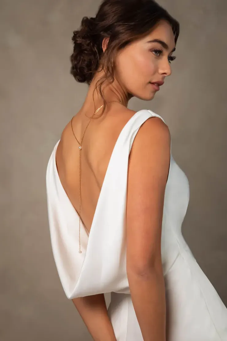 Essense of Australia Style #D4574 #5 backface vertical cropped picture