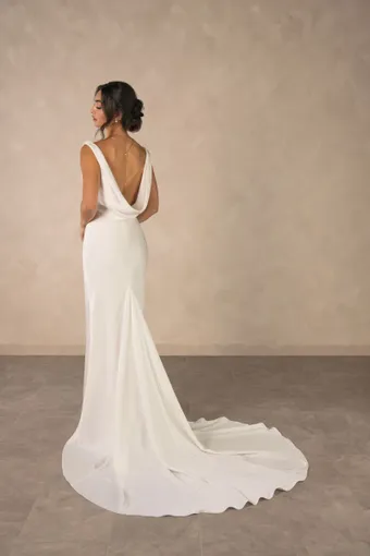 Essense of Australia Style NO. D4574 #3 backface vertical thumbnail