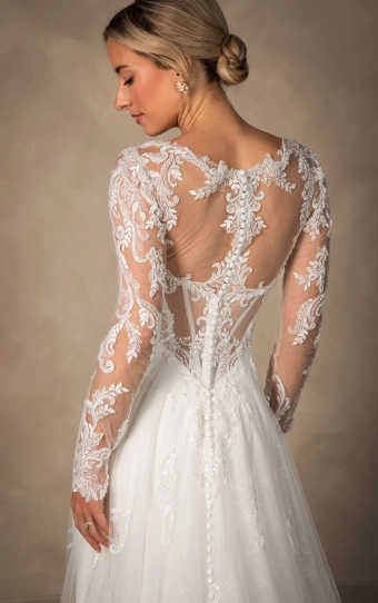 Essense of Australia Style #D4577 #8 backface vertical cropped thumbnail