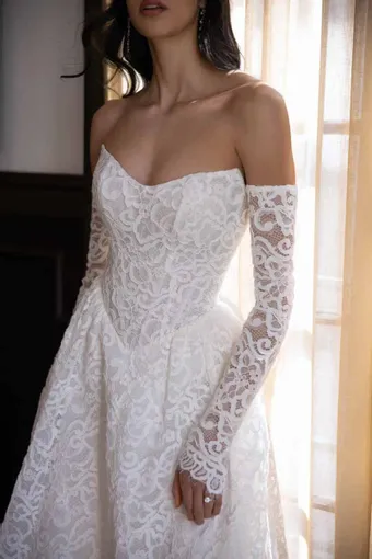 Essense of Australia ELLISON (GOWN | SLEEVES) #2 vertical thumbnail