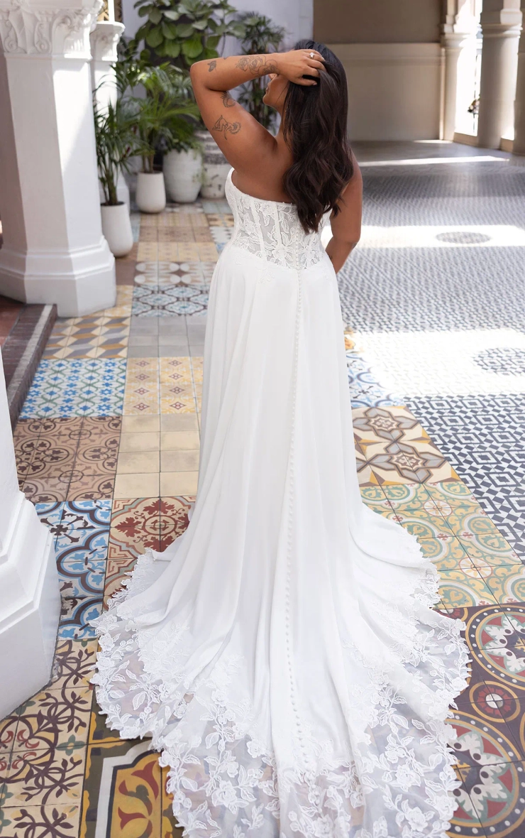 Essense of Australia Plus Size Every Body Every Bride Fall 2026 Backface Thumbnail Image