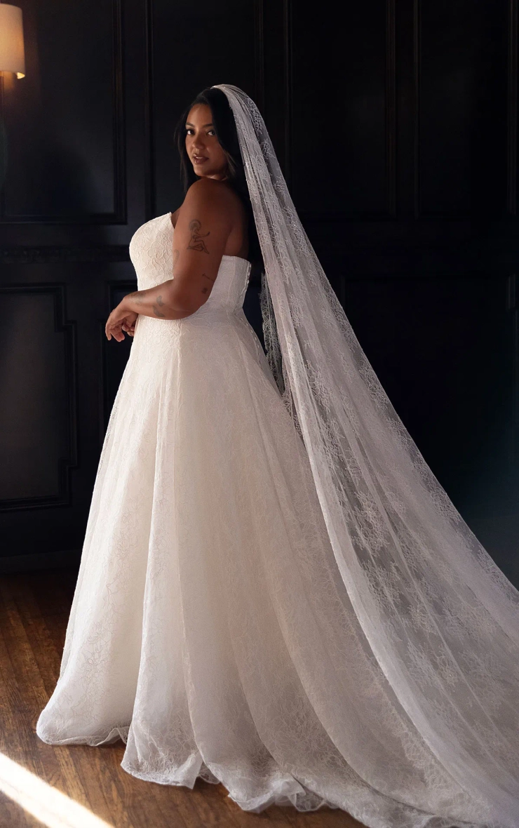 Essense of Australia Plus Size Every Body Every Bride Fall 2026 Backface Thumbnail Image