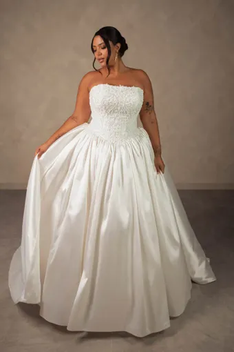 Essense of Australia Plus Size Style NO. D4546PS #1 frontface vertical thumbnail