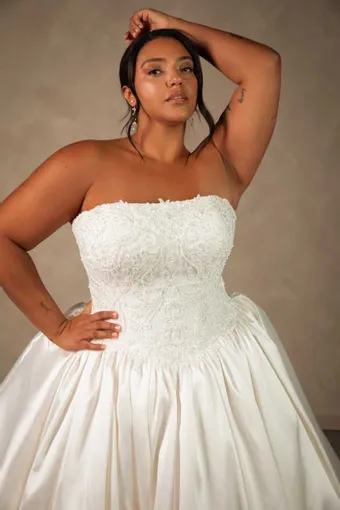 Essense of Australia Plus Size Style NO. D4546PS #3 frontface vertical cropped thumbnail