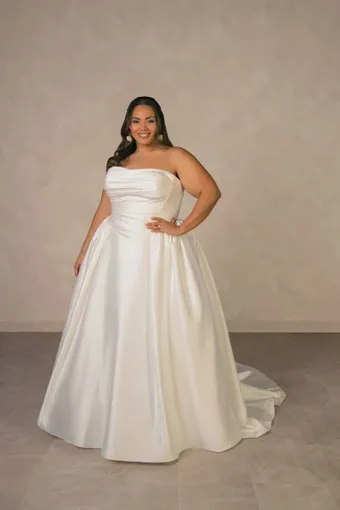 Essense of Australia Plus Size Style NO. D4602PS #0 default frontface vertical thumbnail