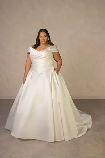 Essense of Australia Plus Size Style NO. D4604PS #0 default frontface vertical thumbnail