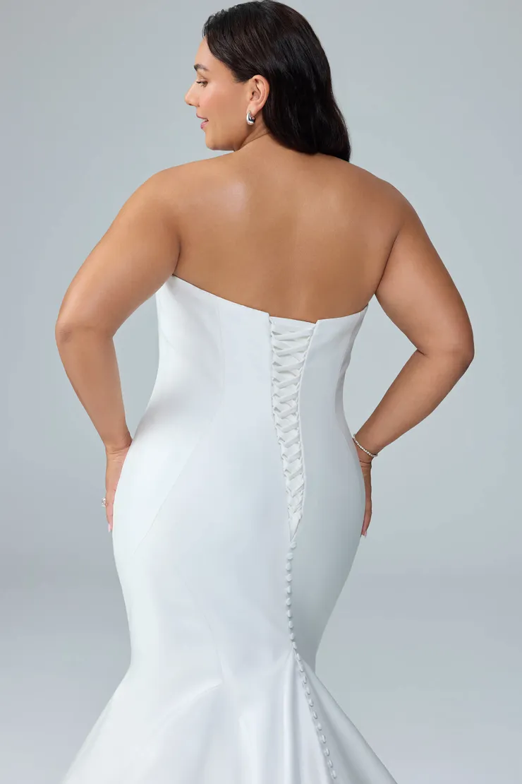 Sophia Tolli Y3243 #5 backface vertical cropped picture