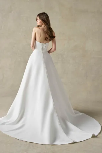 Allure Bridals Style #A1474 #4 backface vertical thumbnail