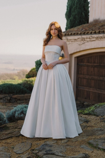 Allure Bridals Style #A1476 #2 frontface vertical thumbnail