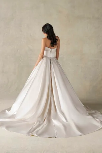 Allure Bridals Style #A1476 #3 backface vertical thumbnail