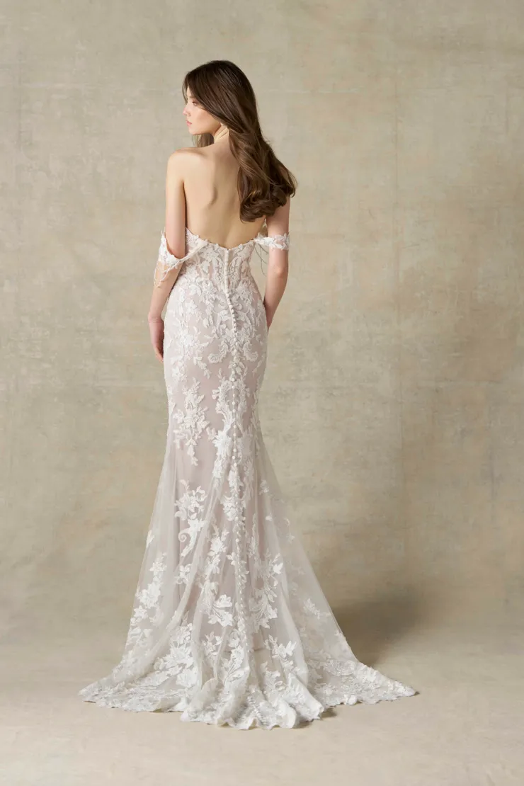 Allure Bridals Backface Thumbnail Image