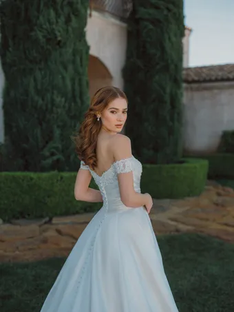 Allure Bridals Style #A1479 #7 backface vertical cropped thumbnail