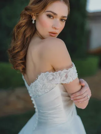 Allure Bridals Style #A1479 #8 backface vertical cropped thumbnail