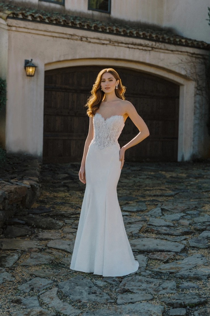 Allure Bridals A1480 #1 frontface vertical picture