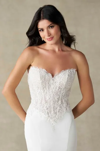 Allure Bridals Style #A1480 #6 frontface vertical cropped thumbnail