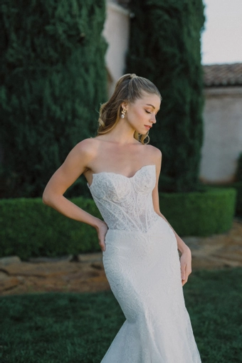 Allure Bridals A1481 #11 frontface vertical cropped thumbnail