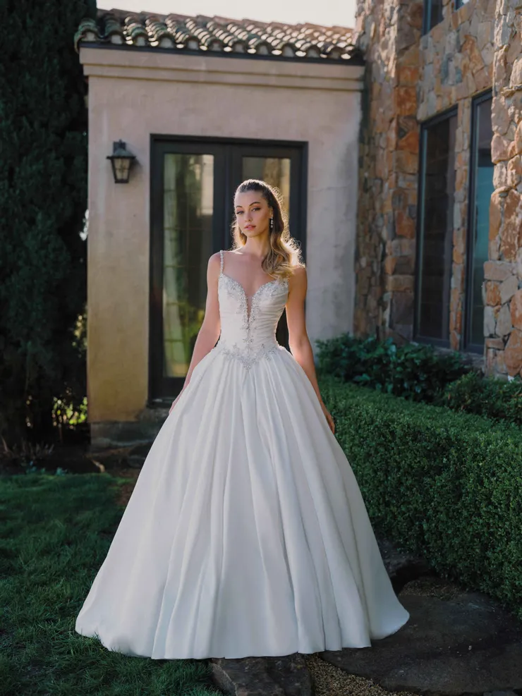 Allure Bridals Style #A1484 Default Thumbnail Image