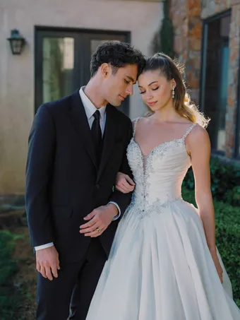 Allure Bridals Style #A1484 #6 frontface vertical cropped thumbnail