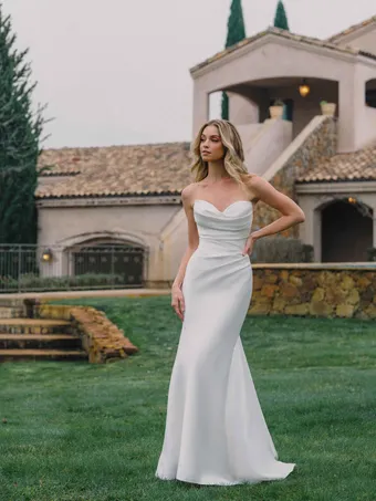 Allure Bridals Style #A1488 #3 frontface vertical thumbnail