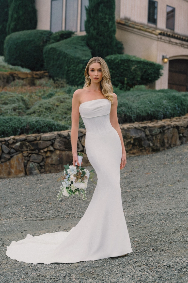 Allure Bridals A1496 #1 frontface vertical picture