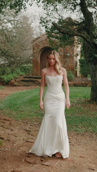 Allure Bridals Style #A1491 $6 thumbnail