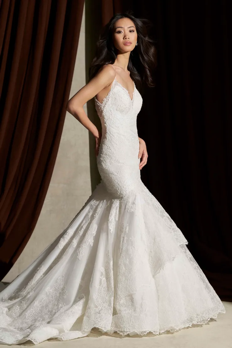 Allure Couture Style #C825 Default Thumbnail Image