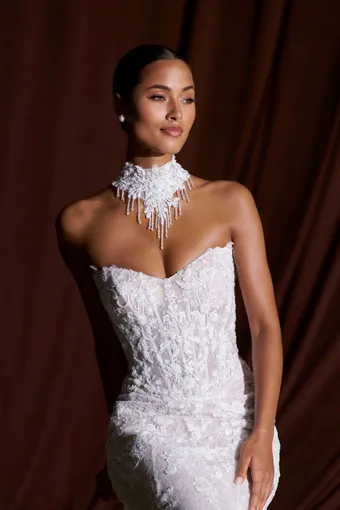 Allure Couture Style #C844 #4 frontface vertical cropped thumbnail