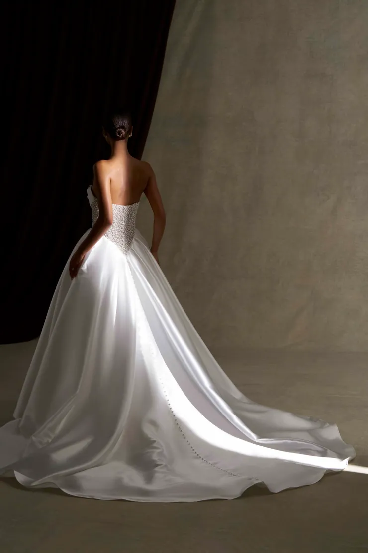 Allure Couture Backface Thumbnail Image