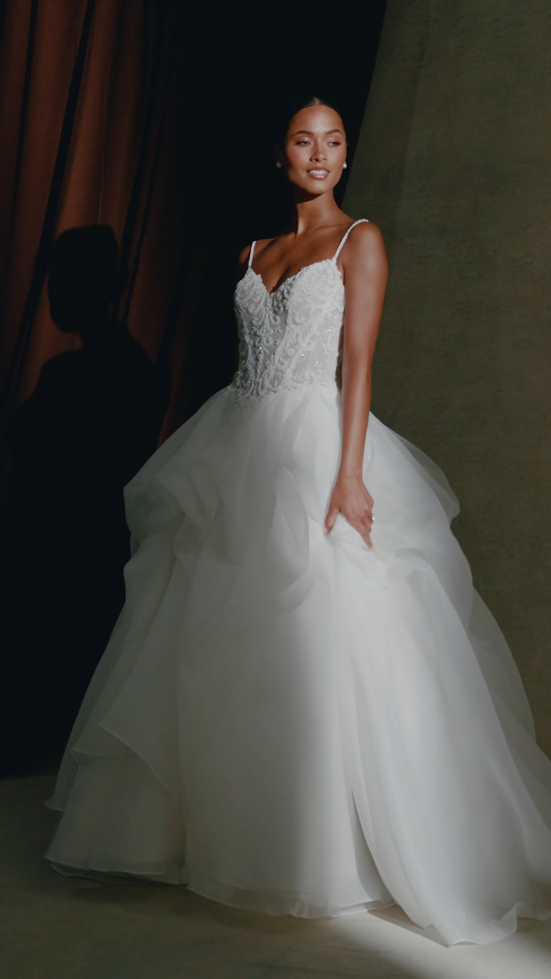 Allure Couture Style #C848 $5 thumbnail