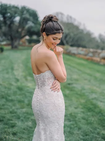 Allure Romance Style #R3971 #8 backface vertical cropped thumbnail
