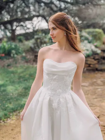 Allure Romance Style #R3972 #4 frontface vertical cropped thumbnail