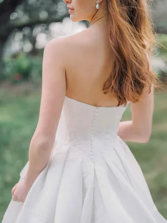Allure Romance Style #R3972 #7 backface vertical cropped thumbnail