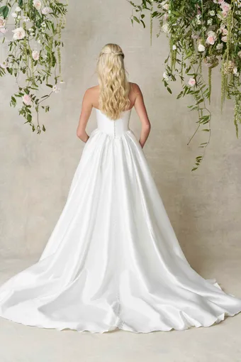 Allure Romance Style #R3978 #4 backface vertical thumbnail