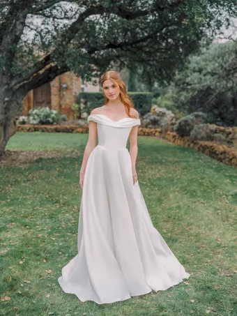 Allure Romance Style #R3982 #0 default frontface vertical thumbnail