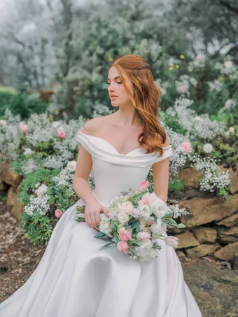 Allure Romance Style #R3982 #10 frontface vertical cropped thumbnail
