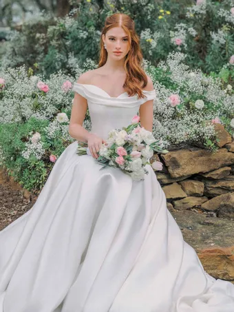 Allure Romance Style #R3982 #7 frontface vertical cropped thumbnail